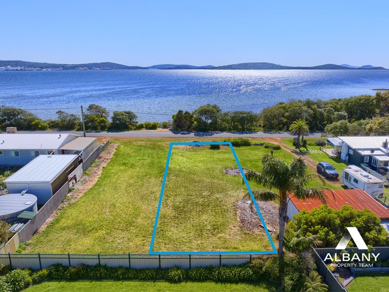 14A Harbour Esplanade, Little Grove WA 6330