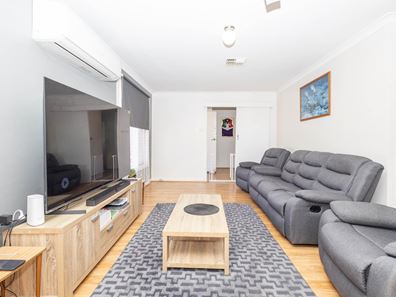 10 Dix Street, Moora WA 6510