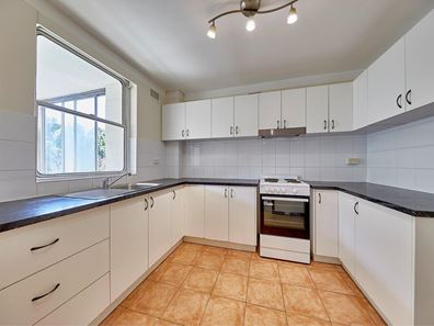 31/165 Derby Road, Shenton Park WA 6008