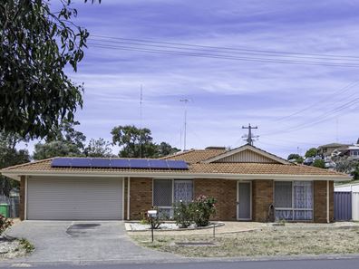 32 Pearce Road, Australind WA 6233