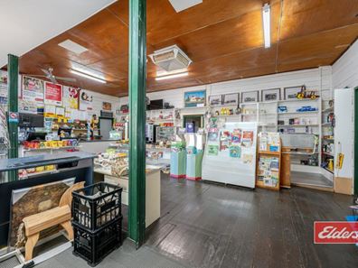 1 Evans  Road, Walkaway WA 6528