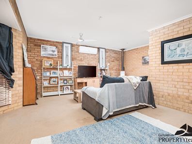 18 Mcaleer Drive, Mahomets Flats WA 6530