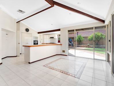 63 Duchart Way, Coogee WA 6166