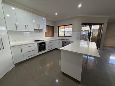 68 Mujira Ramble, Baynton WA 6714