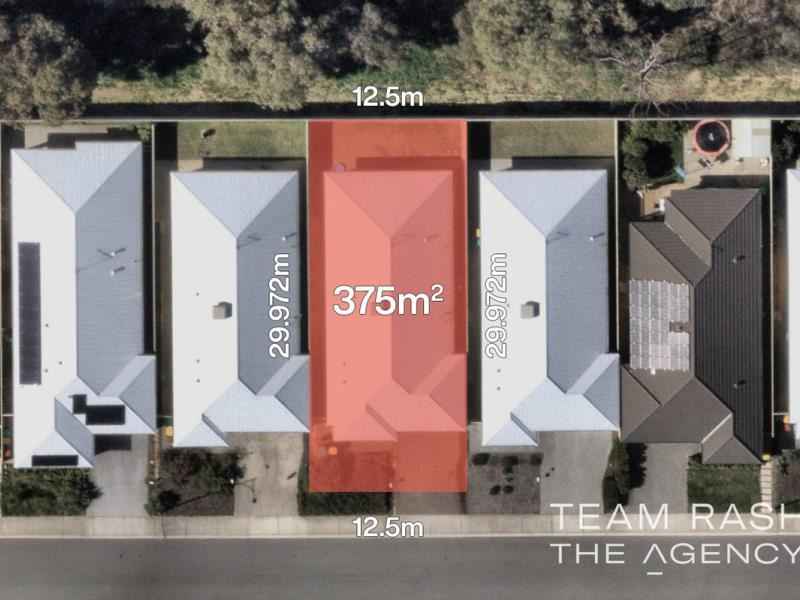 138 Sapphire Chase, Wellard WA 6170