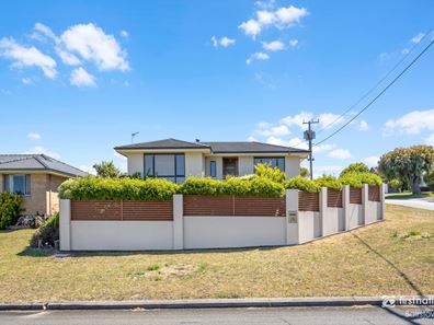76 David Street, Spencer Park WA 6330