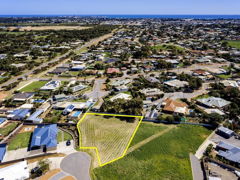 12 Macranda Place, Woorree WA 6530