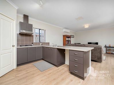 39 Paragon Loop, Dalyellup WA 6230