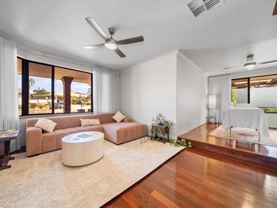 25 Weldwood Road, Ocean Reef WA 6027