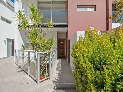 5/4 Torcello Mews, Mandurah WA 6210