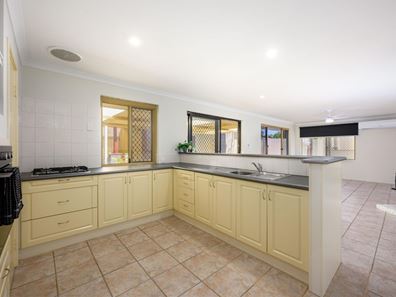 44 Coodanup Drive, Coodanup WA 6210