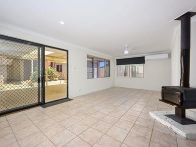 44 Coodanup Drive, Coodanup WA 6210