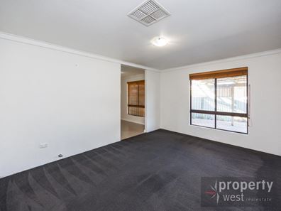 22B Casma Grove, Ballajura WA 6066
