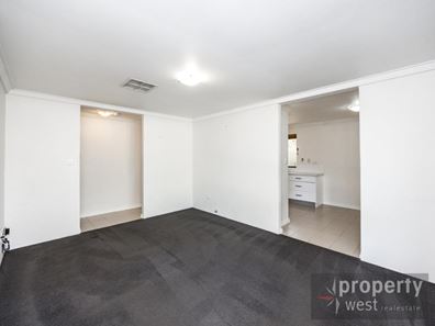 22B Casma Grove, Ballajura WA 6066