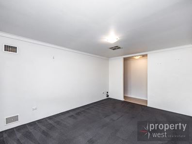 22B Casma Grove, Ballajura WA 6066