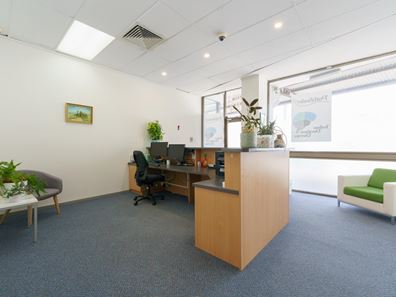 2/294 Great Eastern Highway, Midland WA 6056