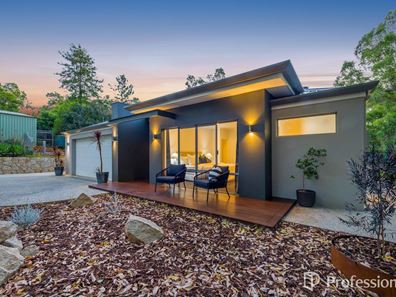 1705 Kintore Road, Parkerville WA 6081
