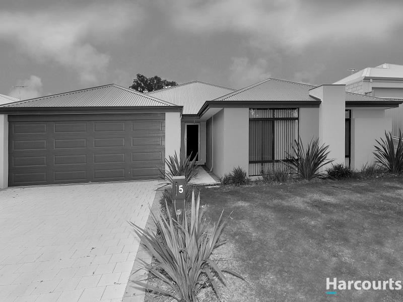 5 Dundee Way, Meadow Springs