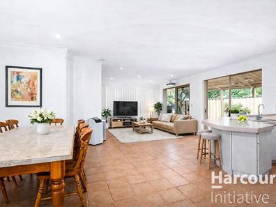 22 Frond Circuit, Banksia Grove WA 6031