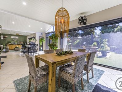 9 Arabian Drive, Coodanup WA 6210