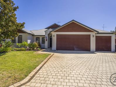 9 Arabian Drive, Coodanup WA 6210