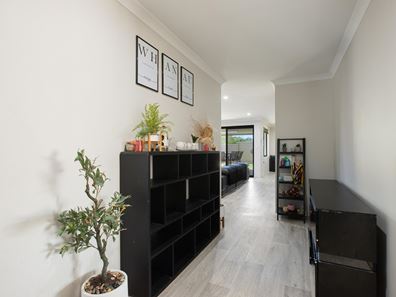 8 Pindipindi Loop, Byford WA 6122