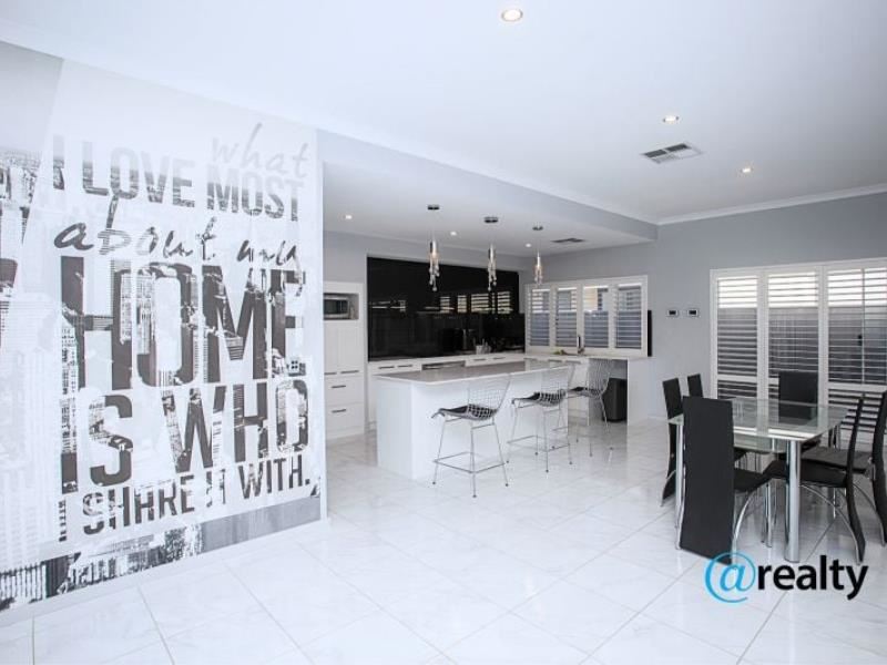 4 Rufous Court, East Cannington WA 6107