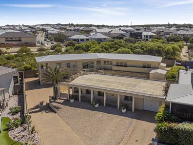 5 Third Avenue, Burns Beach WA 6028