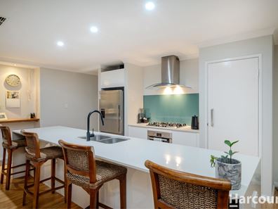 141 Ashley Road, Tapping WA 6065