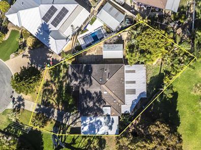 17 Hazeltine Court, Yanchep WA 6035