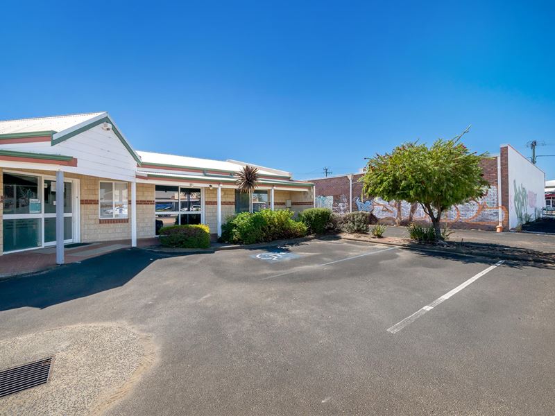 Unit 2/4 Plaza Street, South Bunbury WA 6230