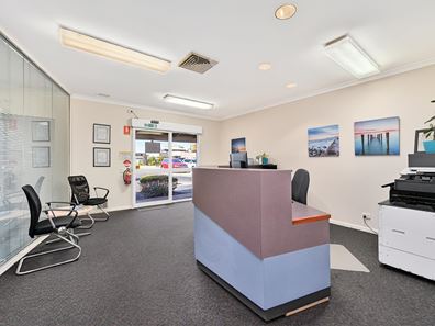 Unit 2/4 Plaza Street, South Bunbury WA 6230