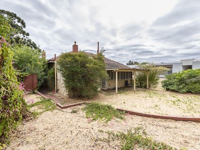 166 London Street, Joondanna WA 6060