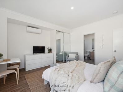 Room/1  14 Allium Road, Wellard WA 6170