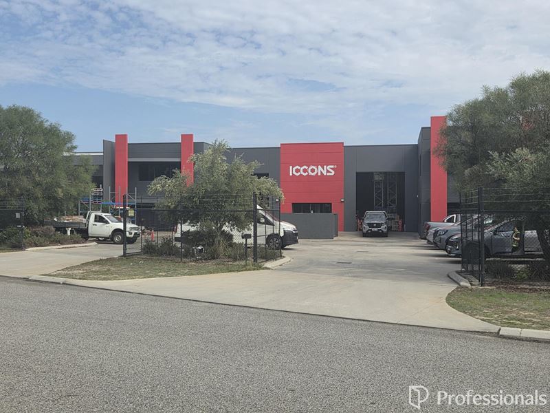 1 & 2/90 Christable Way, Landsdale