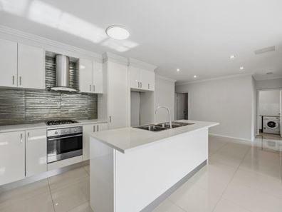 125A Hillsborough Drive, Nollamara WA 6061