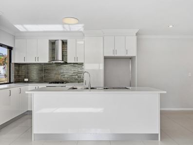 125A Hillsborough Drive, Nollamara WA 6061