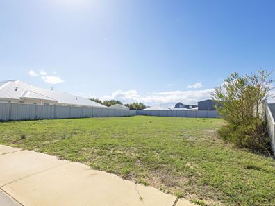 Lot 693, 39 Bettong Avenue, Jurien Bay WA 6516