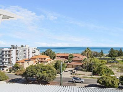 7/272 West Coast Highway, Scarborough WA 6019