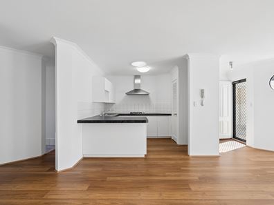 6/28-30 Wyong Road, Bentley WA 6102