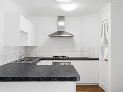 6/28-30 Wyong Road, Bentley WA 6102