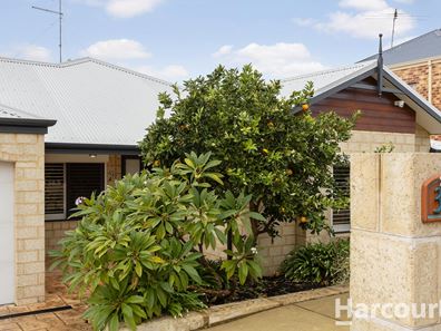32 Buckingham Drive, Wannanup WA 6210