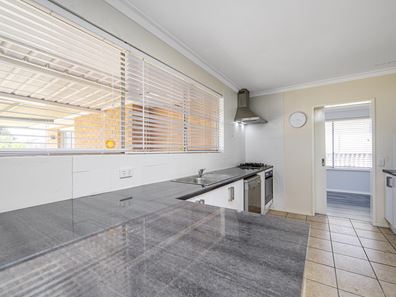 4 Lynstead Street, Beckenham WA 6107