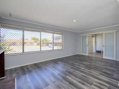 4 Lynstead Street, Beckenham WA 6107