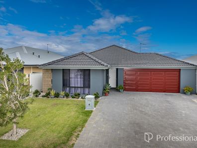4 Prevelly Way, Eglinton WA 6034