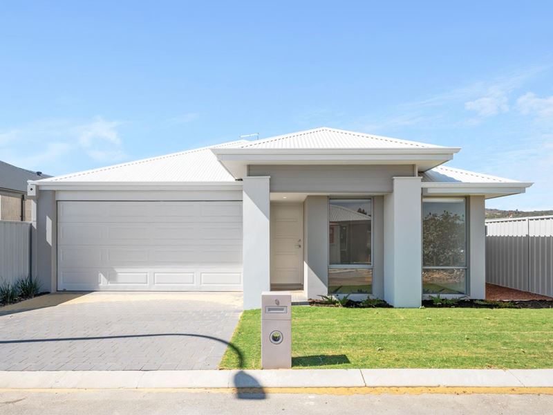 9 Redcraze Lane, Byford WA 6122