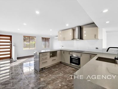 8 Peninsula Avenue, Heathridge WA 6027