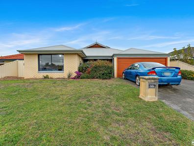 33 Lyrebird Loop, Seville Grove WA 6112