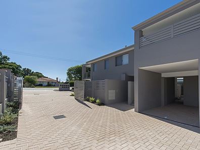 6/358 Hardey Road, Cloverdale WA 6105