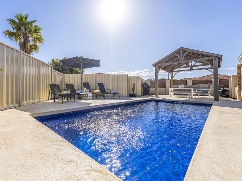10 Porto Novo Mews, Secret Harbour WA 6173